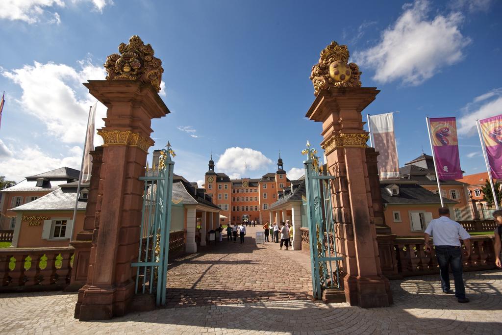 Arcadia Hotel Heidelberg Шветцинген Экстерьер фото