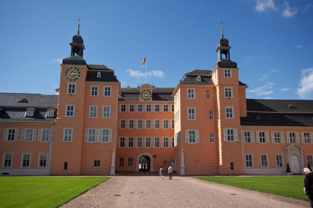 Arcadia Hotel Heidelberg Шветцинген Экстерьер фото