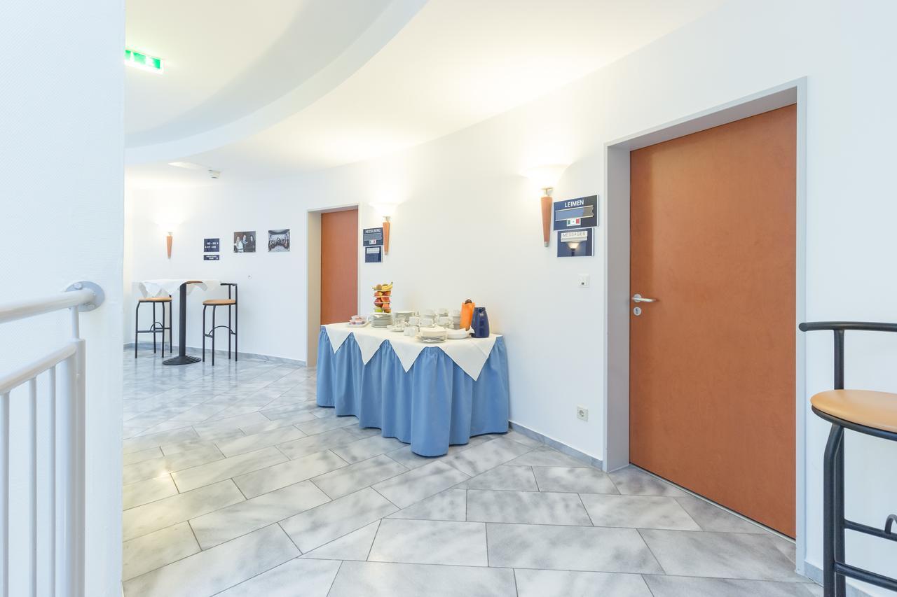 Arcadia Hotel Heidelberg Шветцинген Экстерьер фото